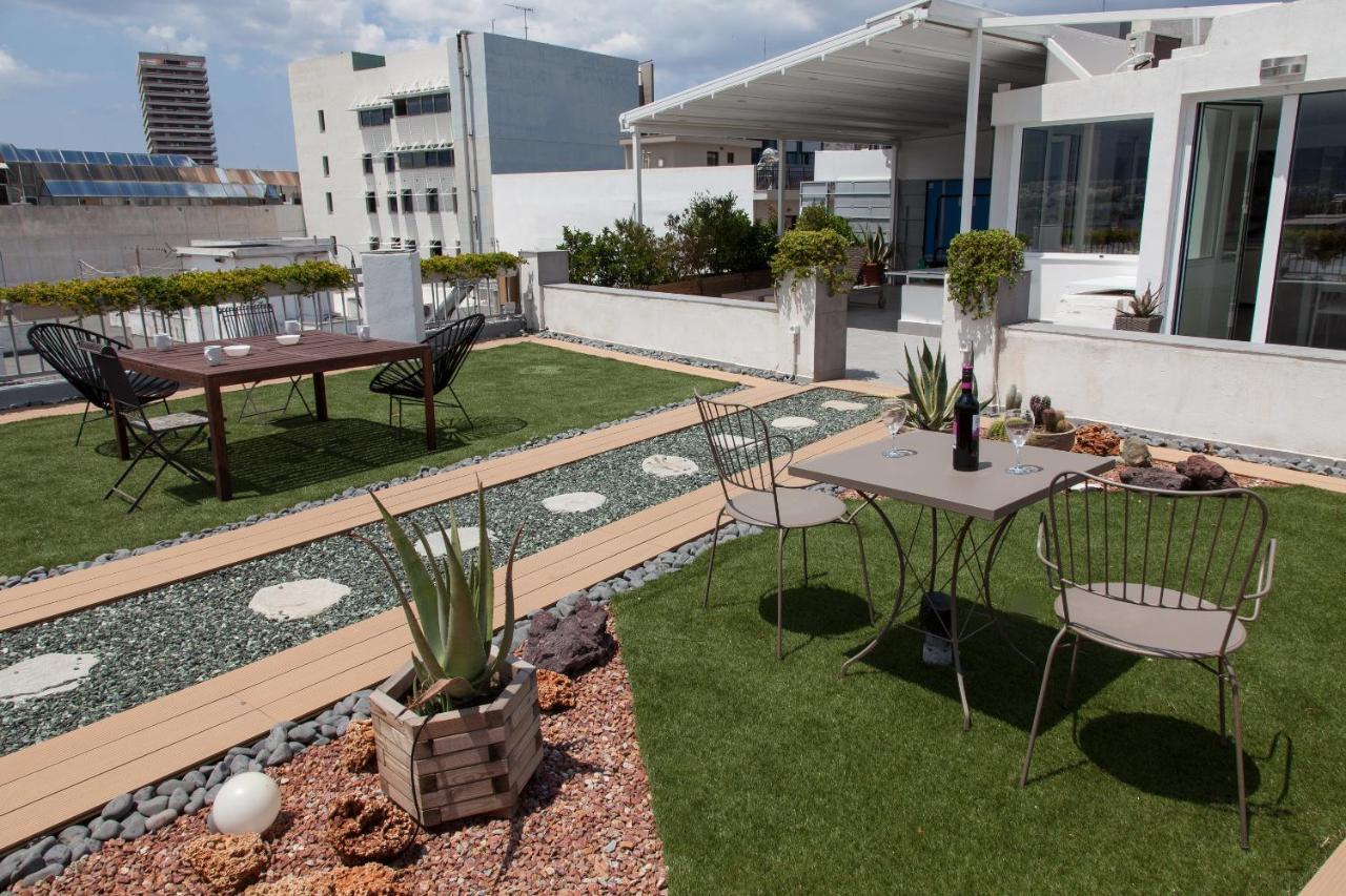 شقة أثينا  في Gorgeous Penthouse With Private Jacuzzi And Amazing View! المظهر الخارجي الصورة